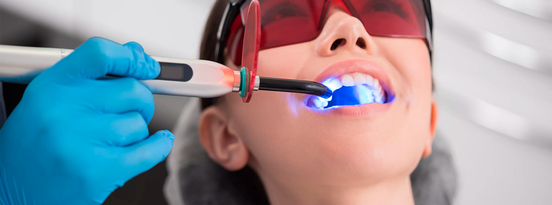 Детская стоматология отбеливание зубов электрические зубные щетки купить в м видео